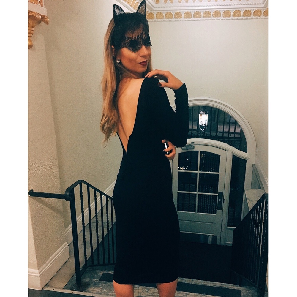 Lace cat mask and dress bundle for Halloween 🖤🔜